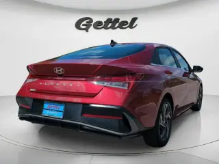 Hyundai ELANTRA 2024 SEL 4dr Sedán