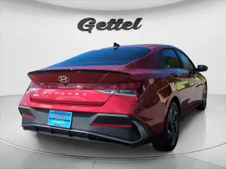 Hyundai ELANTRA 2025 SEL Sport 4dr Sedán