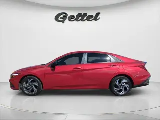 Hyundai ELANTRA 2025 SEL Sport 4dr Sedán
