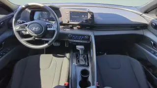 Hyundai ELANTRA 2025 SEL Sport 4dr Sedán