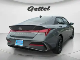 Hyundai ELANTRA 2026 SEL Sport 4dr Sedán