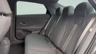 Hyundai ELANTRA 2026 SEL Sport 4dr Sedán