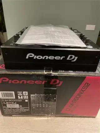 Pioneer CDJ 2000NXS2/DJM 900NX