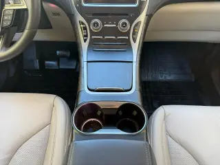 Lincoln Nautilus 2019 Select 4 SUV