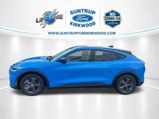 Ford Mustang Mach-E 2023 AWD Select 4dr SUV