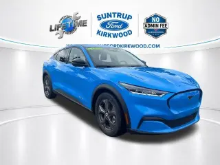 Ford Mustang Mach-E 2023 AWD Select 4dr SUV