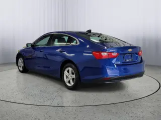 Chevrolet Malibu 2023 LS Sedán de 4 puertas