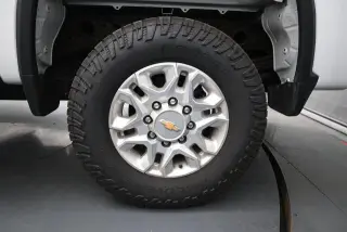 Chevrolet Silverado 2500HD 2021 4x4 LT 4dr Crew Cab SB