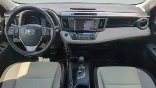 Toyota RAV4 2017 XLE 4dr SUV