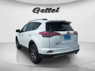 Toyota RAV4 2017 XLE 4dr SUV