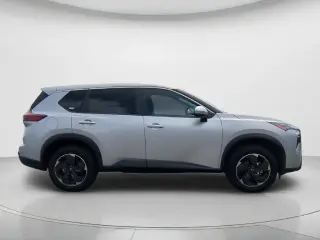 Nissan Rogue 2025 SV 4dr Crossover