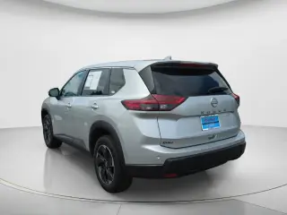Nissan Rogue 2025 SV 4dr Crossover