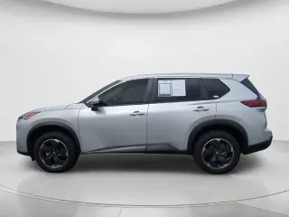 Nissan Rogue 2025 SV 4dr Crossover