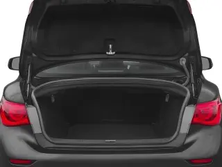 INFINITI Q50 2017 3.0T Premium 4dr Sedán