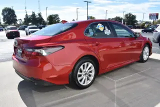 Toyota Camry 2023 LE 4dr Sedán