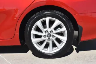 Toyota Camry 2023 LE 4dr Sedán
