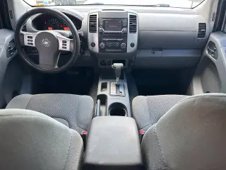 Nissan Frontier 2018 4x4 SV 4dr Crew Cab 5 ft. SB 6M