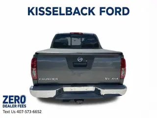 Nissan Frontier 2018 4x4 SV 4dr Crew Cab 5 ft. SB 6M