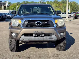 Toyota Tacoma 2015 4x2 PreRunner V6 4dr Doble Cabina 5.0 ft SB 5A