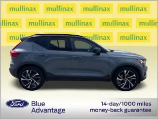 Volvo XC40 2020 T4 R-Design 4dr SUV