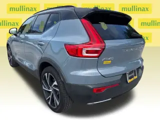 Volvo XC40 2020 T4 R-Design 4dr SUV