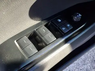 Toyota Camry 2026 AWD LE 4dr Sedán