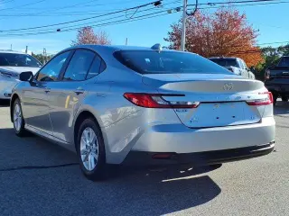 Toyota Camry 2026 AWD LE 4dr Sedán
