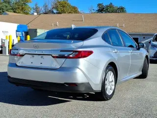 Toyota Camry 2026 AWD LE 4dr Sedán