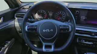 Kia K5 2024 GT-Line 4dr Sedán
