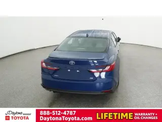 Toyota Camry 2026 SE 4dr Sedán