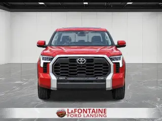Toyota Tundra 2022 4x4 Limited 4dr CrewMax Cab Pickup SB