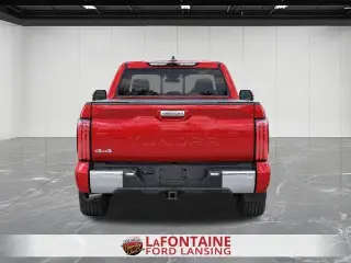 Toyota Tundra 2022 4x4 Limited 4dr CrewMax Cab Pickup SB