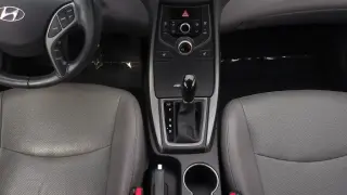 Hyundai ELANTRA 2015 Limited 4dr Sedán