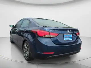 Hyundai ELANTRA 2015 Limited 4dr Sedán