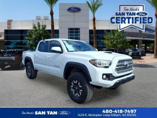 Toyota Tacoma 2017 4x4 TRD Pro 4dr Double Cab 5.0 ft SB 6A