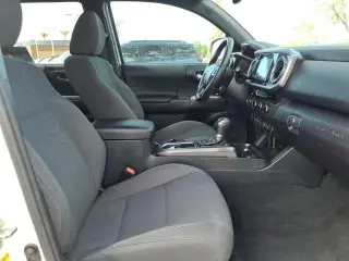Toyota Tacoma 2017 4x4 TRD Pro 4dr Double Cab 5.0 ft SB 6A