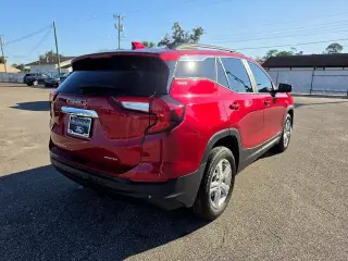 GMC Terrain 2022 AWD SLE 4dr SUV