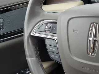 Lincoln Nautilus 2022 AWD Reserve 4dr SUV