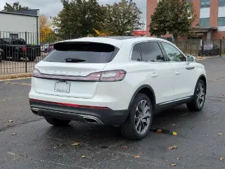 Lincoln Nautilus 2022 AWD Reserve 4dr SUV