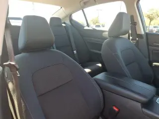 Nissan Altima 2025 2.5 SV 4dr Sedán