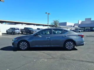 Nissan Altima 2025 2.5 SV 4dr Sedán