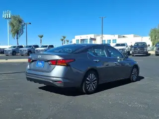 Nissan Altima 2025 2.5 SV 4dr Sedán