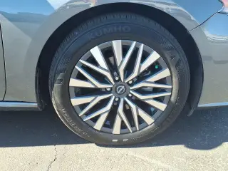 Nissan Altima 2025 2.5 SV 4dr Sedán
