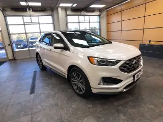 Ford Edge 2019 AWD Titanium 4dr Crossover
