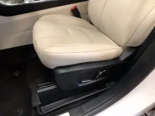 Ford Edge 2019 AWD Titanium 4dr Crossover
