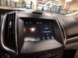 Ford Edge 2019 AWD Titanium 4dr Crossover