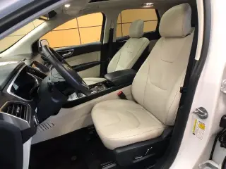 Ford Edge 2019 AWD Titanium 4dr Crossover