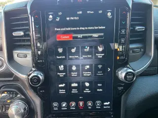 2021 RAM 1500 Laramie Crew Cab SWB 4WD
