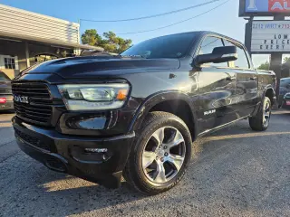 2021 RAM 1500 Laramie Crew Cab SWB 4WD