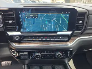 2024 Chevrolet Silverado 1500 RST Crew Cab 4WD